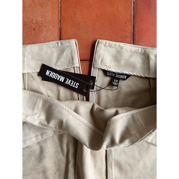 Sz 12 Steve Madden Cardona Microsuede Mini Utility Skirt In Oatmeal NWT - Picture 3 of 5